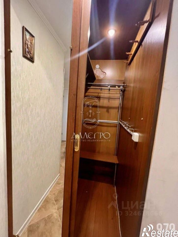 3-комн квартира проспект Октябрьской Революции, 67