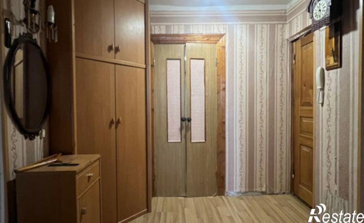 3-комн квартира Симферополь, улица имени Мате Залки, 21