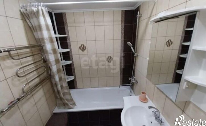 3-комн квартира ул Молодогвардейцев, 24,  д. 24