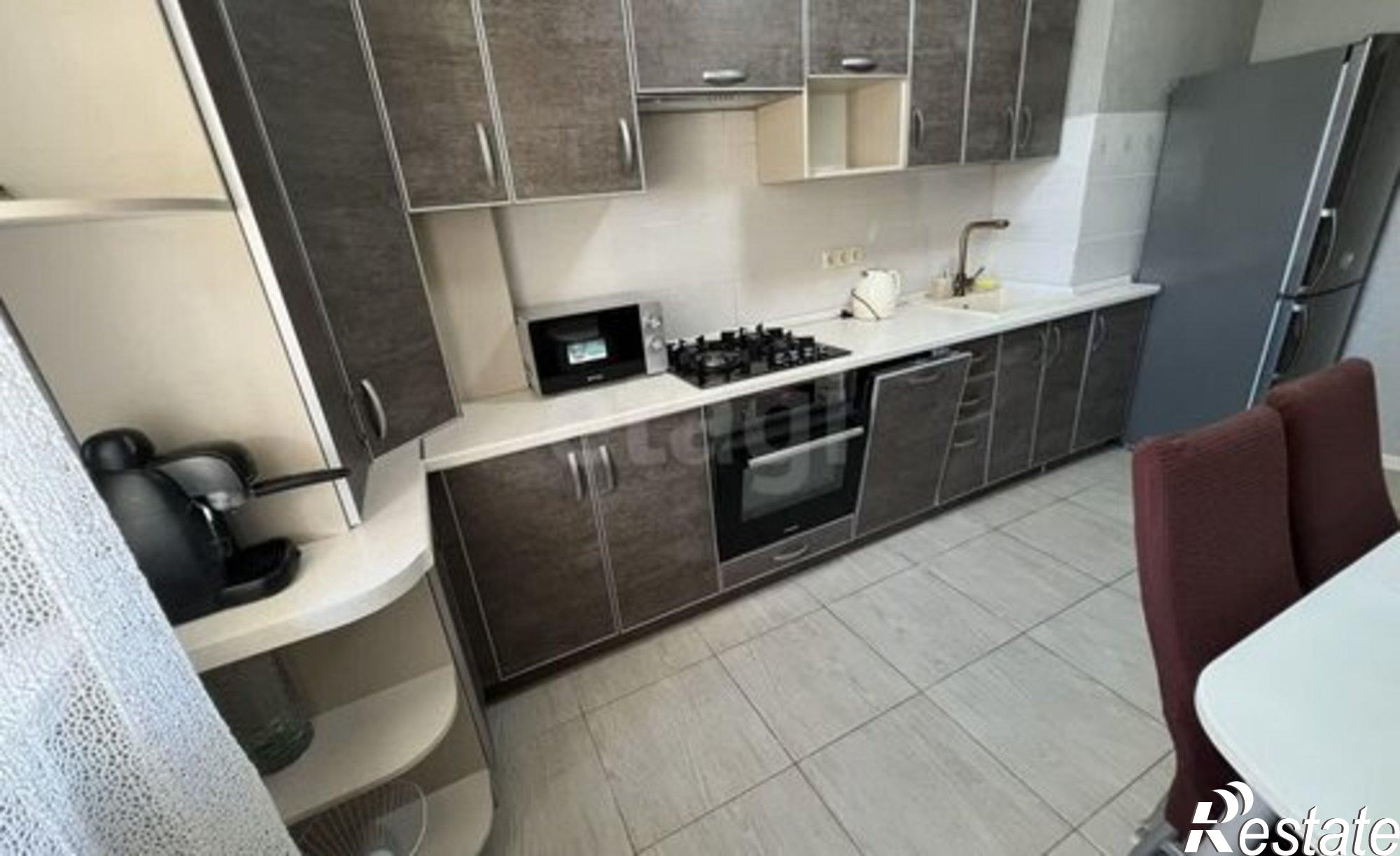 Купить квартиру за 12 000 000 рублей на Античный проспект, 12Б