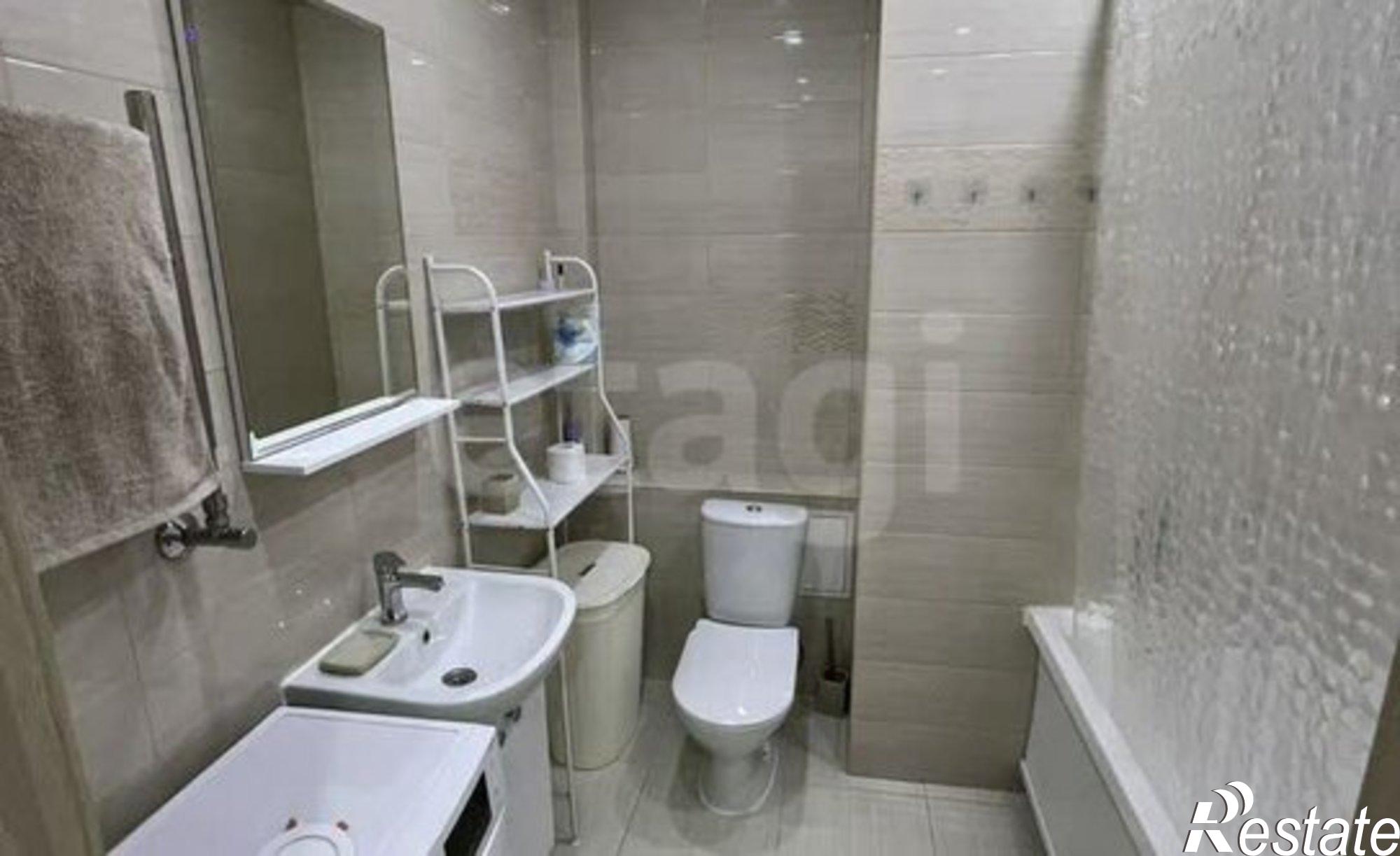 Купить квартиру за 12 000 000 рублей на Античный проспект, 12Б