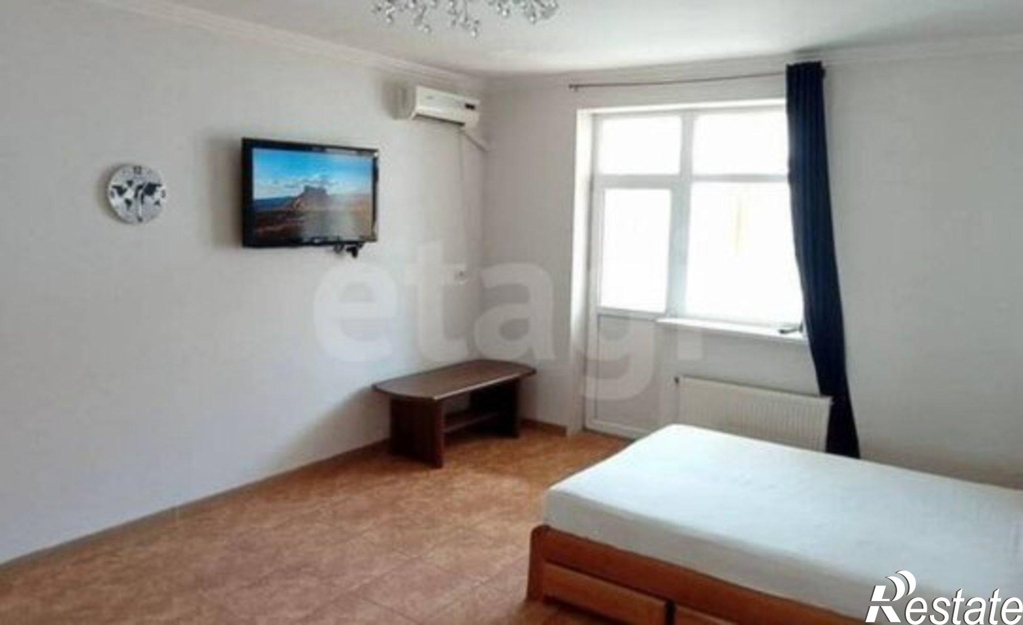 Купить квартиру за 9 600 000 рублей на улица Челнокова, 12/2