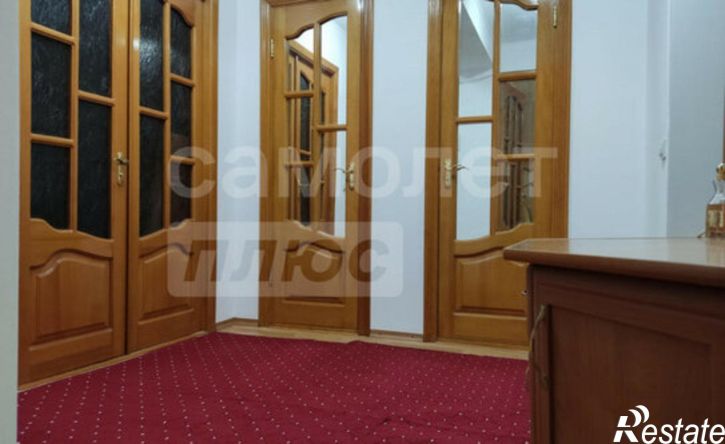 2-комн квартира ул Генерала Хрюкина, 2,  д. 2