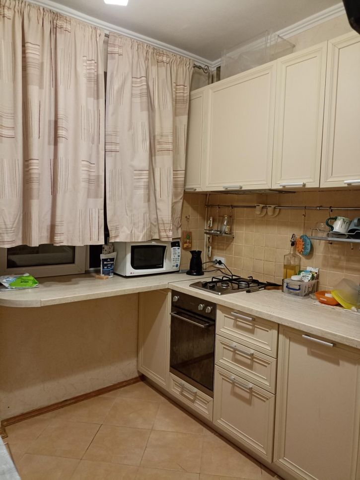 2-комн квартира Дмитрия Ульянова улица,20