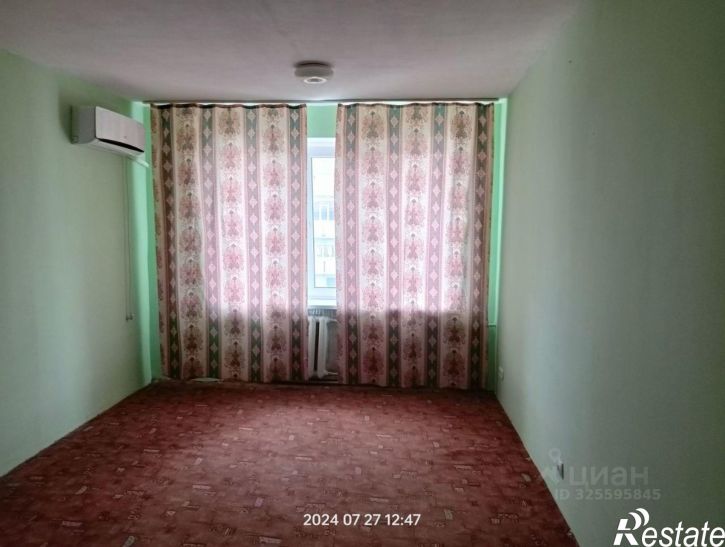 Комната ул Ивановой, 3,  д. 3