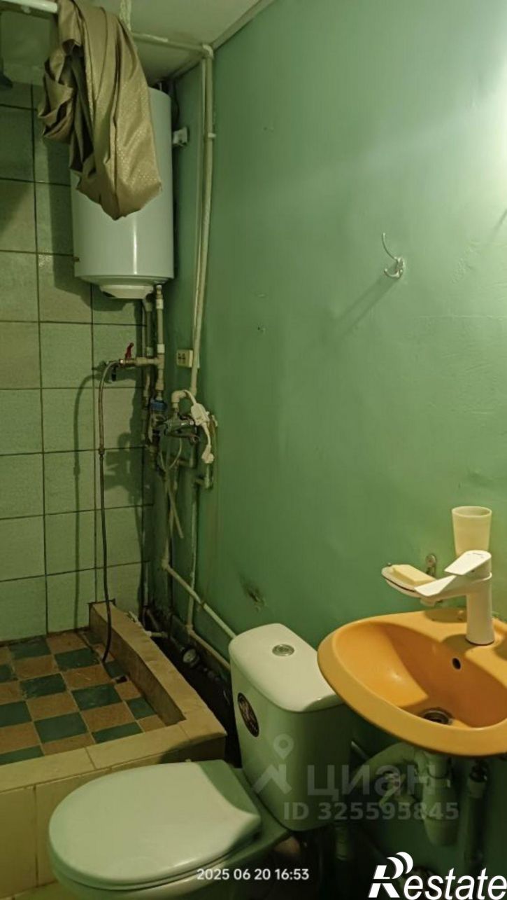 Комната ул Ивановой, 3,  д. 3