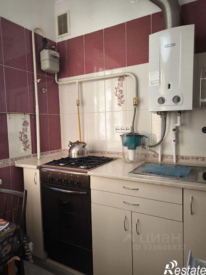 2-комн квартира Строительная улица, 39,  д. 39