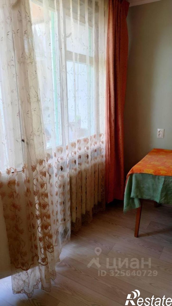 Комната ул Маршала Крылова, 8,  д. 8