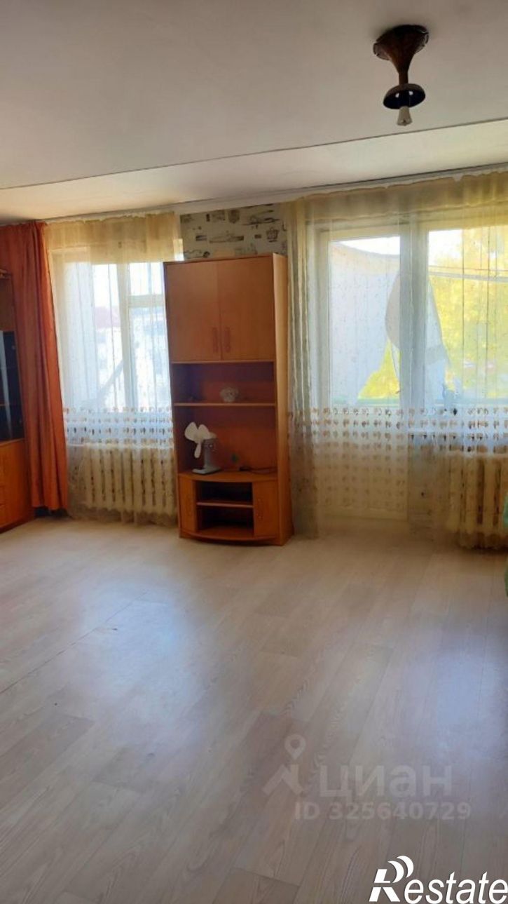 Комната ул Маршала Крылова, 8,  д. 8