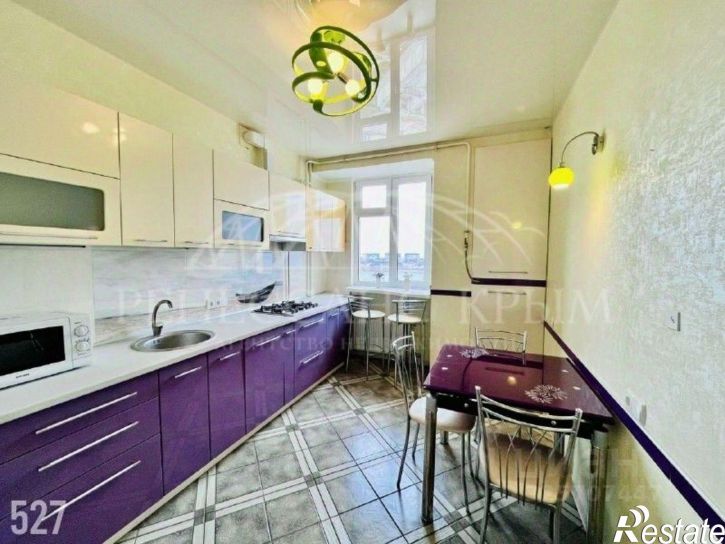 2-комн квартира пр-кт Гагарина, 52/6,  д. 52/6