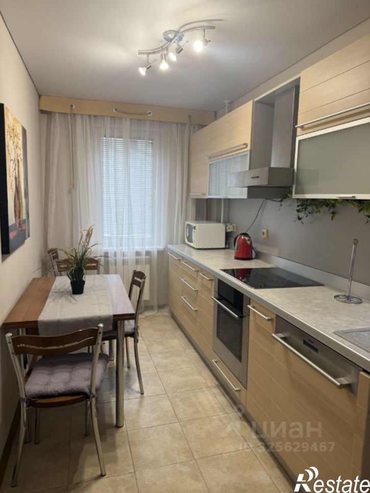 2-комн квартира пр-кт Героев Сталинграда, 60,  д. 60