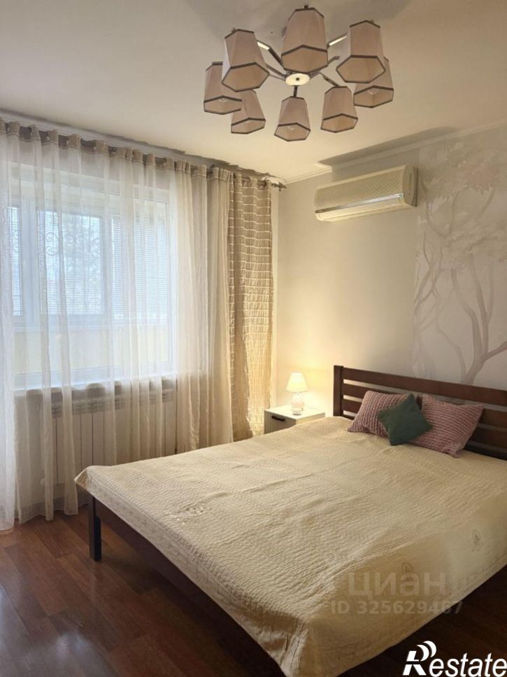 2-комн квартира пр-кт Героев Сталинграда, 60,  д. 60