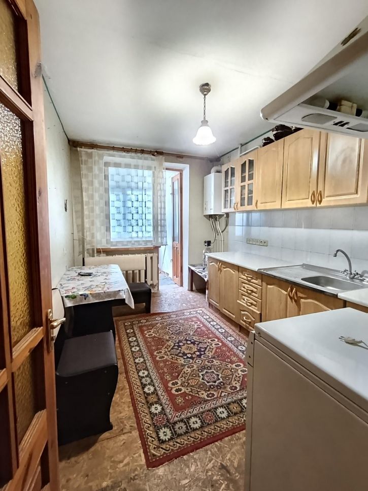 2-комн квартира Маршала Жукова улица