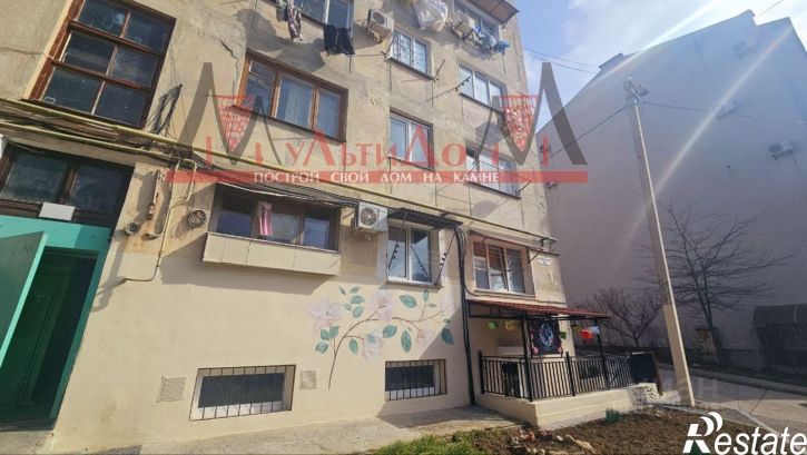Комната улица Ефремова, 32,  д. 32