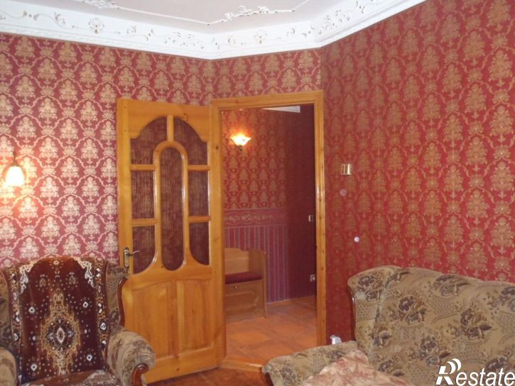 2-комн квартира улица Ерошенко, 8,  д. 8