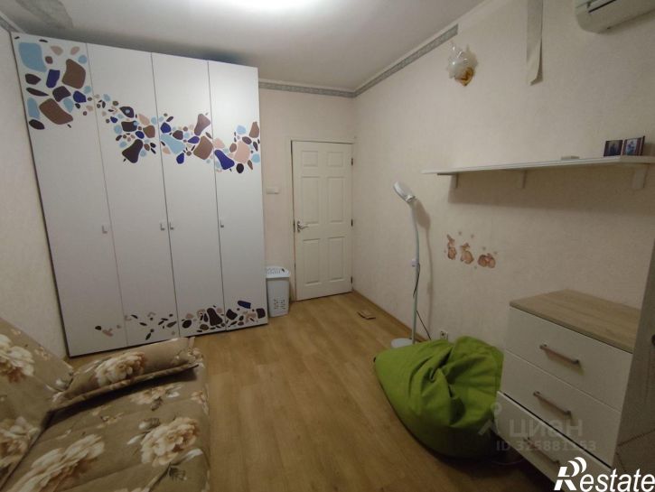 2-комн квартира Солнечная улица, 11,  д. 11