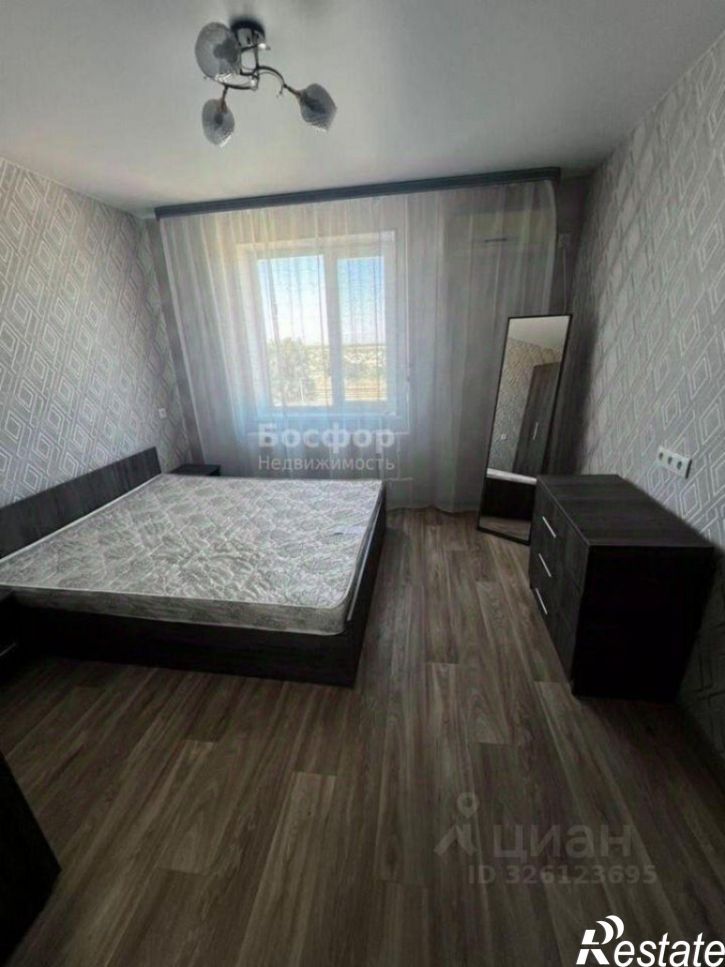 3-комн квартира ул Энгельса, 15,  д. 15