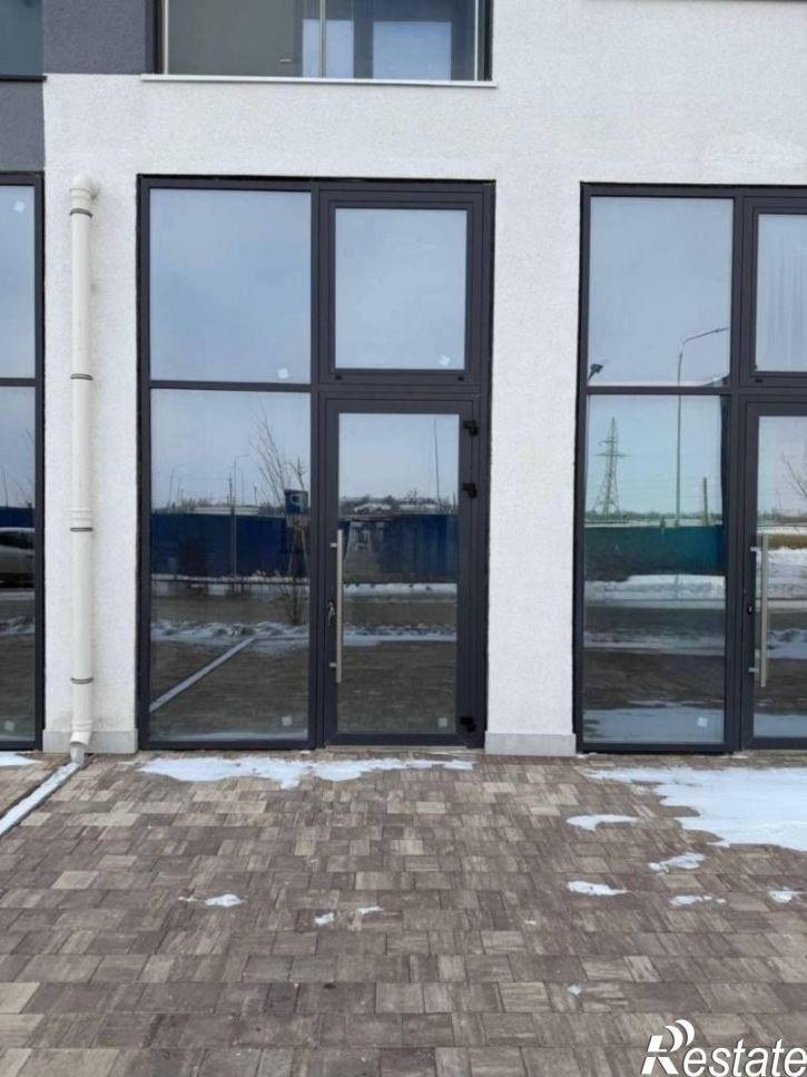 Торговое помещение Лазурная ул., 1