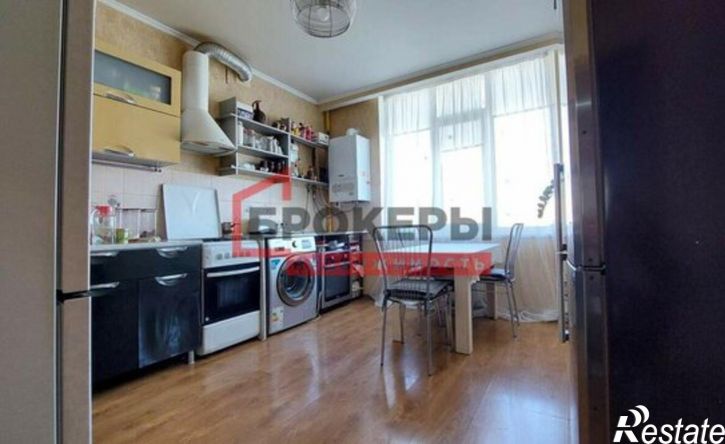 3-комн квартира проспект Победы, 44А,  д. 44А