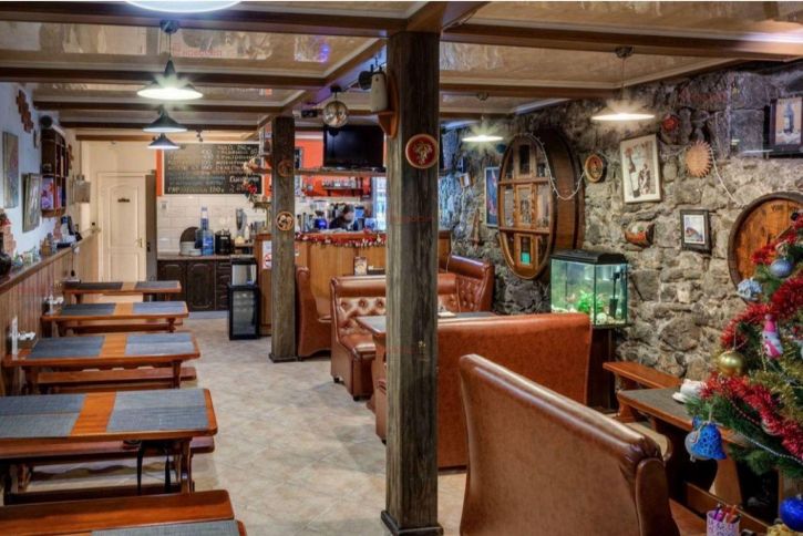 Торговое помещение Ялтинская 21