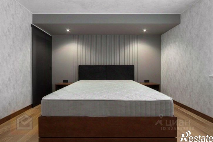 2-комн квартира ул Колобова, 20,  д. 20