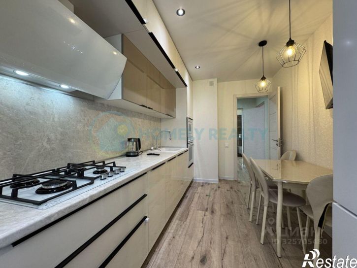 2-комн квартира Севастополь город, улица Братьев Манганари