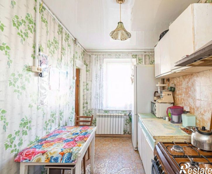 4-комн квартира пр-кт Героев Сталинграда, 36,  д. 36