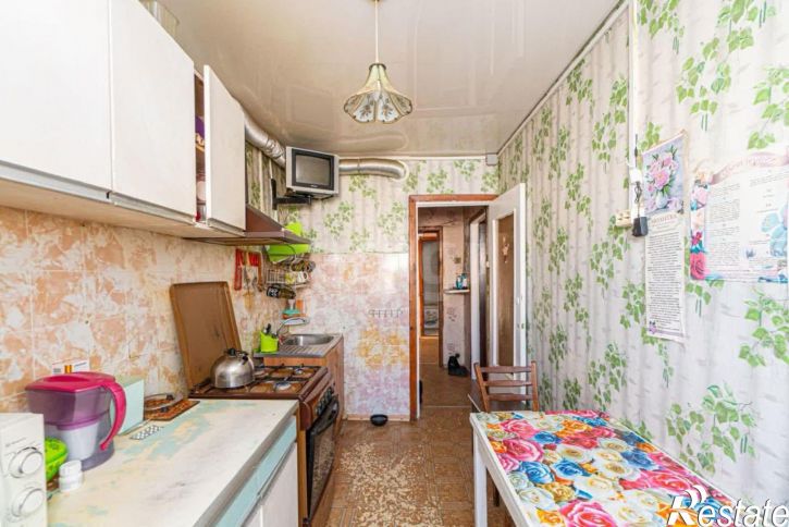 4-комн квартира пр-кт Героев Сталинграда, 36,  д. 36