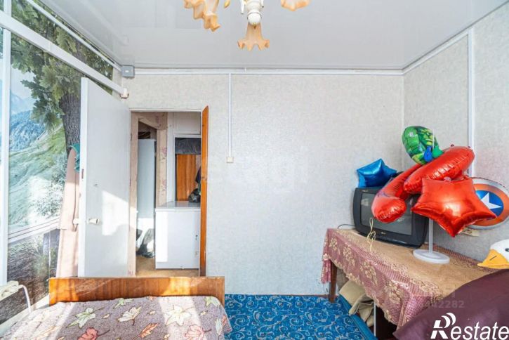 4-комн квартира пр-кт Героев Сталинграда, 36,  д. 36