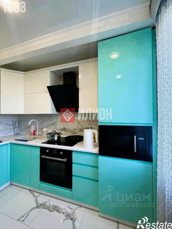 3-комн квартира ул Парашютная, 1,  д. 1