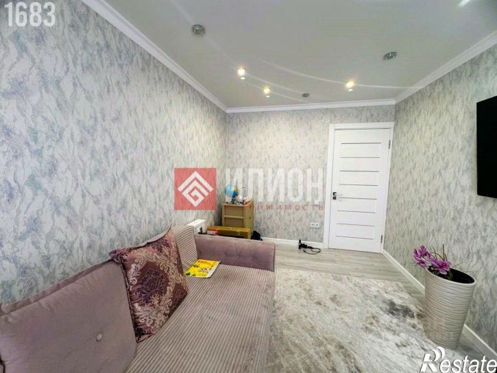 3-комн квартира ул Парашютная, 1,  д. 1