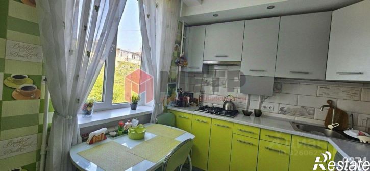 3-комн квартира улица Хрусталёва, 9,  д. 9