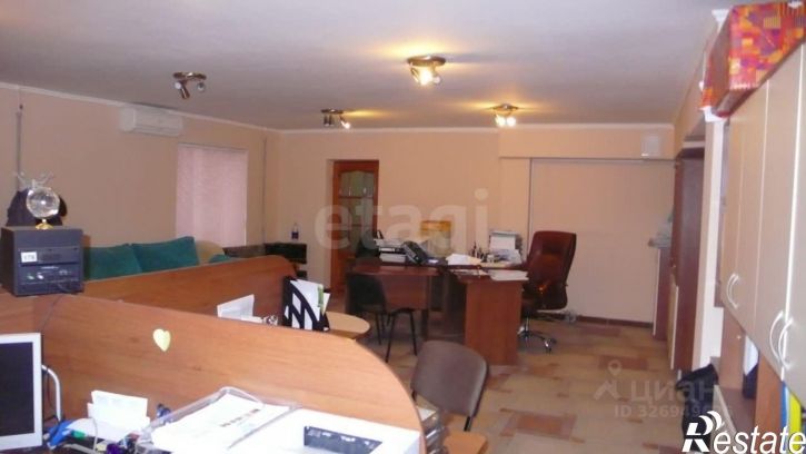 Торговое помещение улица Тамарлы, 3,  д. 3