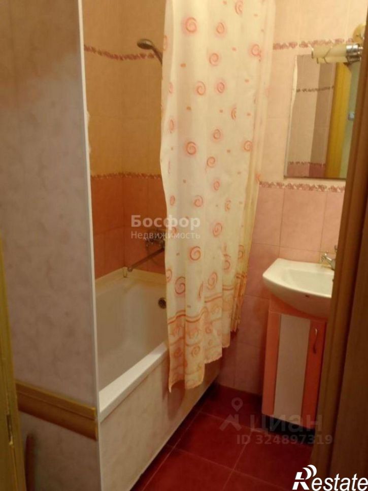 3-комн квартира улица Горького, 4,  д. 4