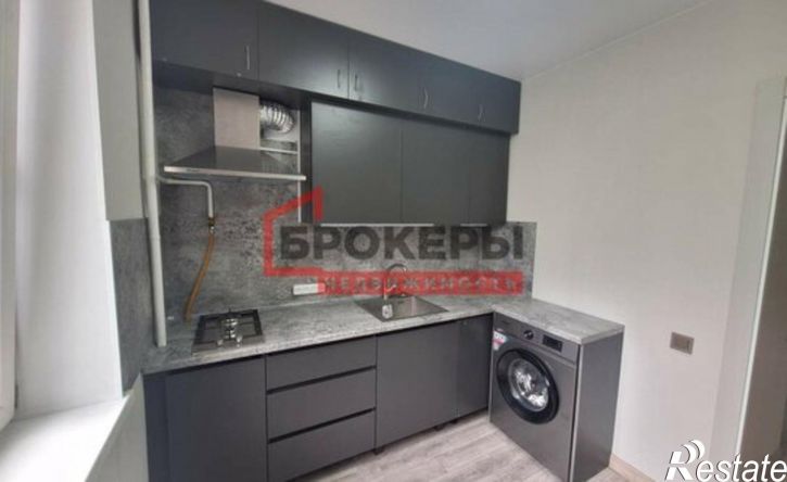 1-комн квартира ул Хрусталева, 11,  д. 11