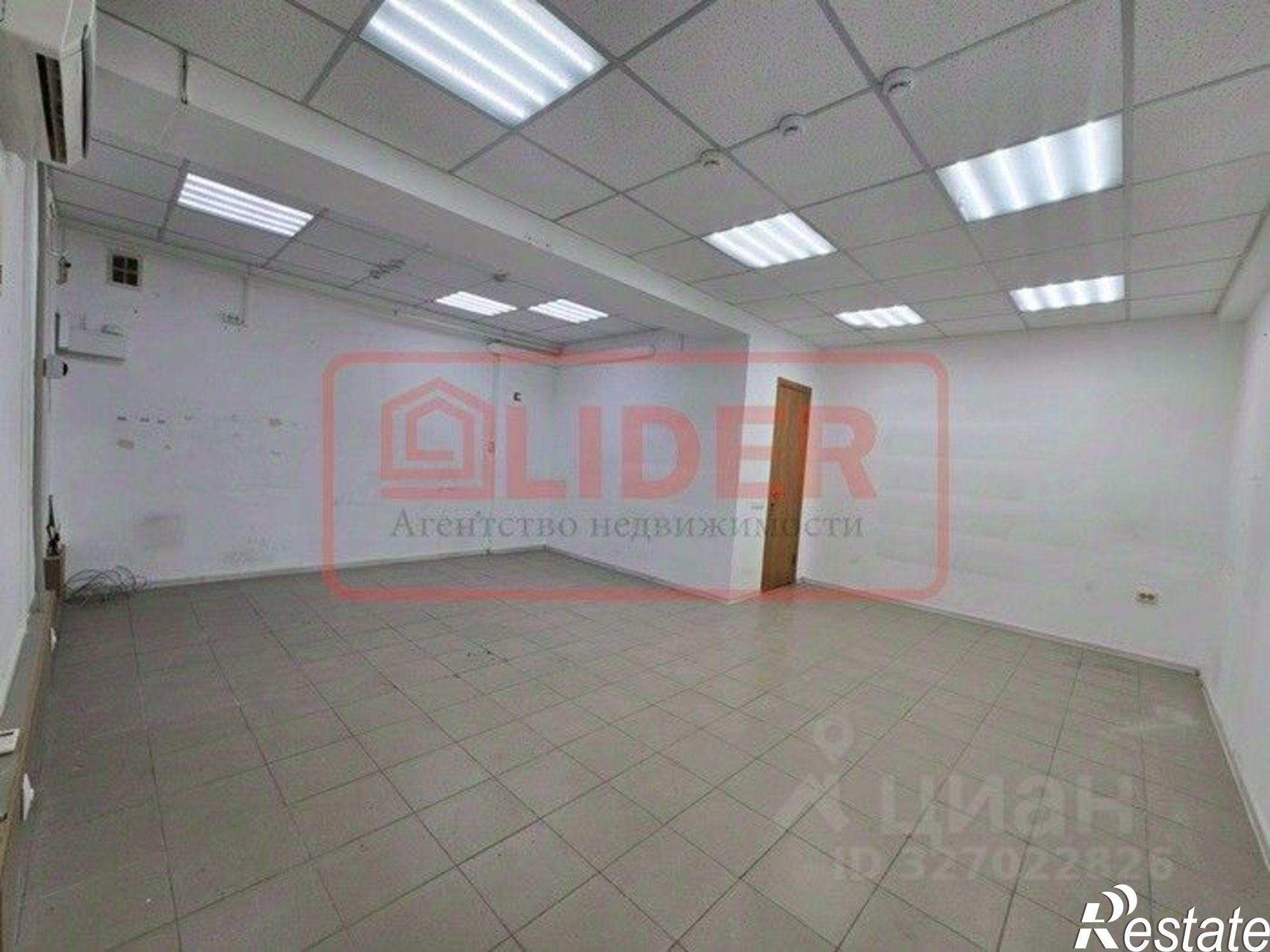 Купить торговое помещение за 7 500 020 рублей на ул Бориса Михайлова, 2