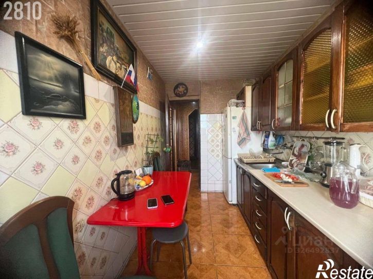 3-комн квартира пр-кт Октябрьской революции, 56Б,  д. 56Б