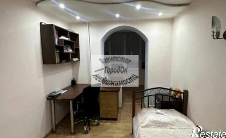 3-комн квартира ул Кузнецова, 18,  д. 18