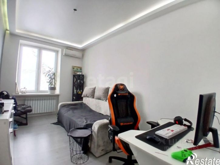 2-комн квартира улица Энергетиков, 4/16,  д. 4/16