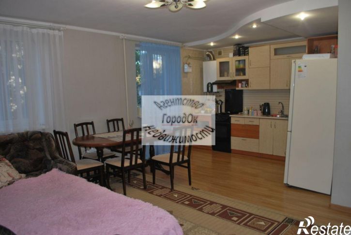 3-комн квартира Кузнецова ул, 18
