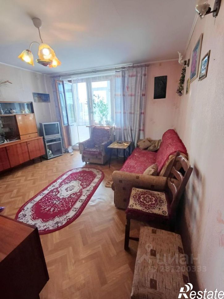 1-комн квартира улица Большевика Попова, 7/7,  д. 7/7