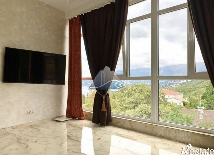 2-комн квартира улица Авроры, 110,  д. 110