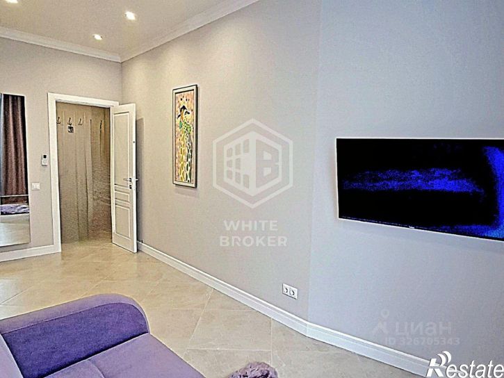 3-комн квартира улица Авроры, 110,  д. 110