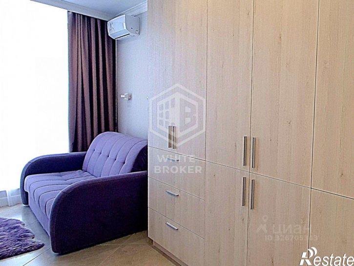 3-комн квартира улица Авроры, 110,  д. 110