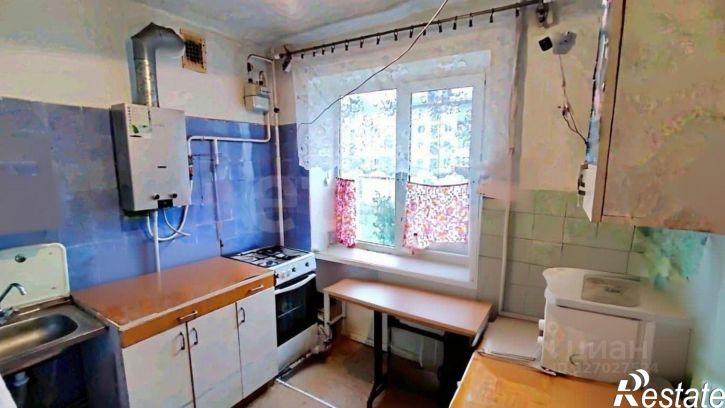 2-комн квартира Строительная улица, 19,  д. 19