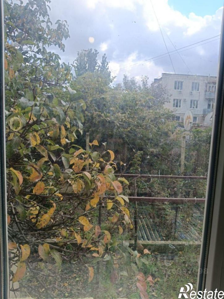 2-комн квартира Октябрьская улица, 12,  д. 12