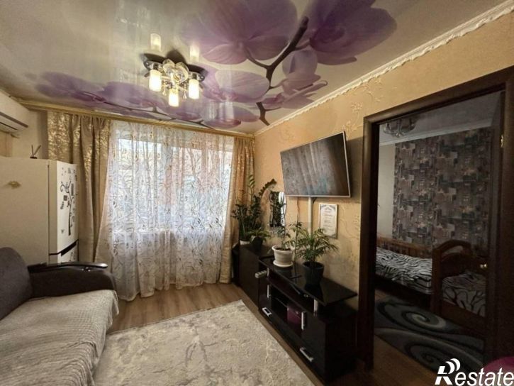 Комната Строительная ул., 8