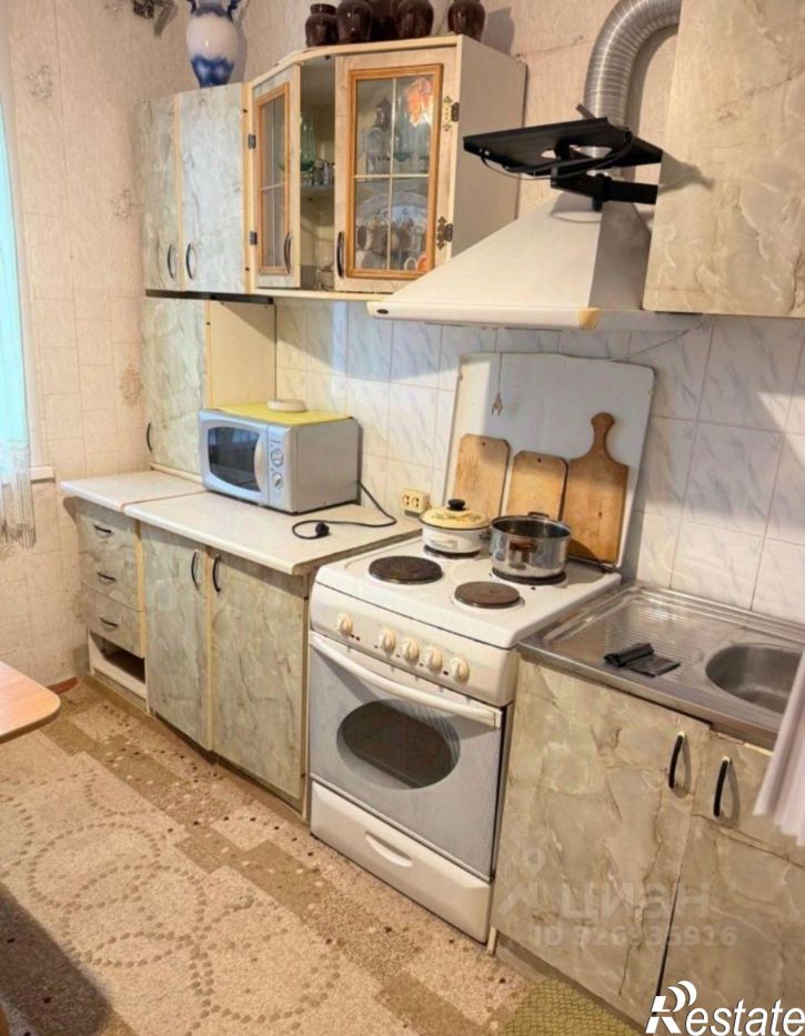 2-комн квартира Ленинский м/р-н, Щелкино г, 99