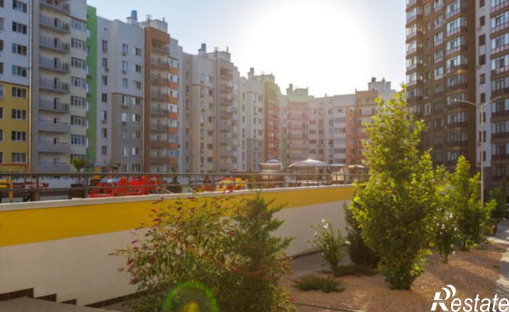 3-комн квартира в новом доме Симферополь, улица Батурина, 121