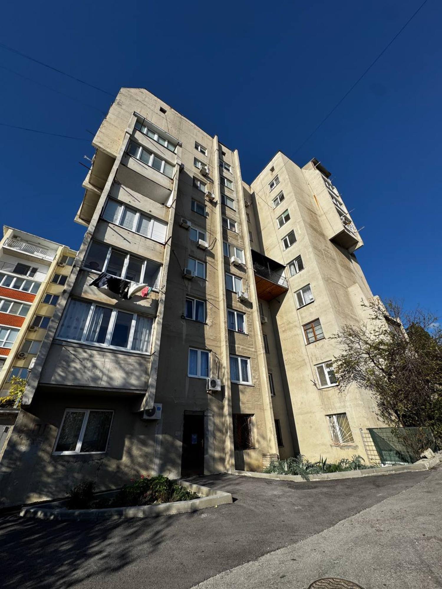 Купить квартиру за 15 800 000 рублей на Западная ул., 9
